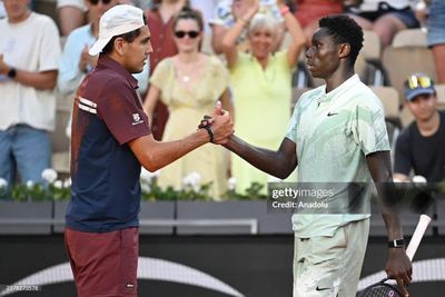 Roland Garros: Cerundolo tiếp tục viết cổ tích với trận đấu dài gần 6 tiếng