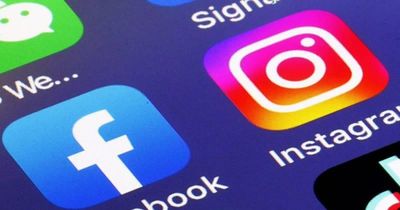 Facebook bắt đầu thu phí những tính năng nào?