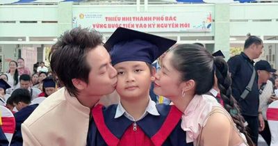 Con trai ca sĩ Đăng Khôi và ái nữ NSND Trịnh Kim Chi rạng rỡ tốt nghiệp tiểu học