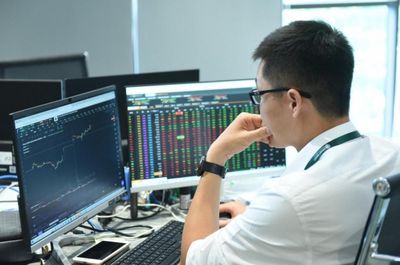 Kịch bản nào cho thị trường chứng khoán tháng 6