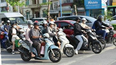 Thí điểm vùng phát thải thấp: Bỏ đề xuất cấm xe máy xăng