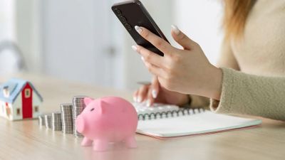 Người biết giữ tiền thường làm 6 điều này: Thu nhập không quá cao vẫn có thể dư dả theo thời gian