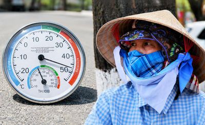 Tin mới nhất về đợt nắng nóng ở Bắc, Trung Bộ và dự báo thời tiết Hà Nội 10 ngày
