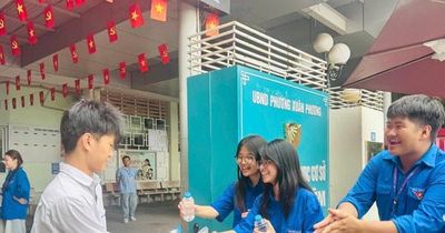 Đoàn Thanh niên phường Xuân Phương hoàn thành chiến dịch 'Tiếp sức mùa thi' năm 2026