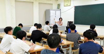 Hà Nội có 2 thí sinh vi phạm quy chế trong buổi thi môn Toán