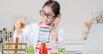 Người cha có 3 đứa con thiên tài tiết lộ thói quen giúp con vượt trội