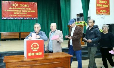Người làm Trưởng thôn, Tổ trưởng tổ dân phố phải đáp ứng những tiêu chuẩn nào theo quy định mới nhất?