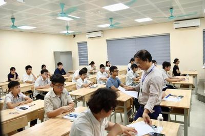 Kỳ thi vào lớp 10 Hà Nội kết thúc với 4 trường hợp vi phạm quy chế