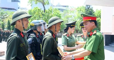 Bế giảng khóa huấn luyện chiến sĩ nghĩa vụ Công an nhân dân năm 2026