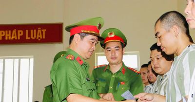 94 phạm nhân Trại tạm giam số 2 CATP Hà Nội trở về 'làm lại cuộc đời'