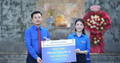 Trao nguồn lực gần 400 triệu đồng tại Lễ ra quân tình nguyện hè năm 2026