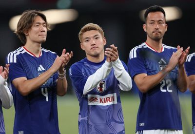 Nhật Bản 'thị phạm' hoàn hảo luật mới ở World Cup