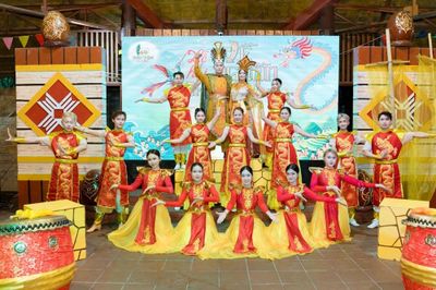 Khánh Hòa: Lễ hội Về nguồn thu hút du khách đến Khu du lịch Trăm Trứng