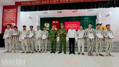 An Giang: 108 phạm nhân Trại giam Kênh 7 được đặc xá