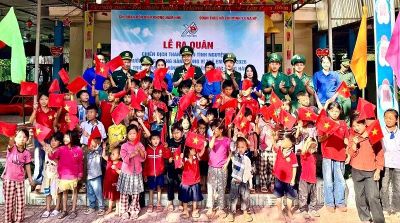 Tuổi trẻ xã biên giới Nà Hỳ ra quân Chiến dịch Thanh niên tình nguyện hè năm 2026