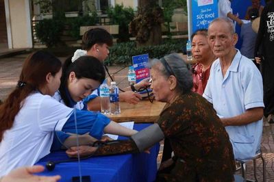 Không thể xuyên tạc khát vọng phát triển