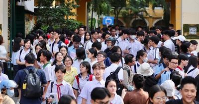 Đề Ngoại ngữ vừa sức, thí sinh tự tin đạt điểm 9, 10