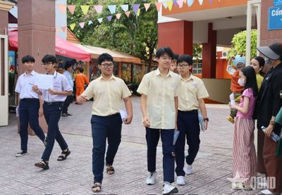 Thi vào lớp 10 ở TP Hồ Chí Minh: Thí sinh nhẹ nhõm sau khi hoàn thành môn Ngữ văn và Ngoại ngữ