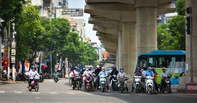 Dự báo thời tiết ngày 1/6: Bắc Bộ nắng nóng gay gắt, Nam Bộ mưa về chiều tối