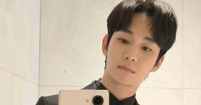 Kim Soo Hyun tái xuất, người hâm mộ phản ứng bất ngờ