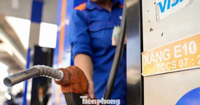 Người tiêu dùng Hà Nội nói gì khi sử dụng xăng E10?