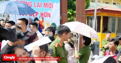 Quảng Ninh công bố quyết định đặc xá cho 45 phạm nhân cải tạo tốt