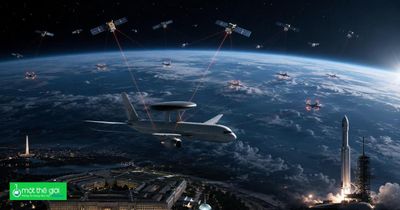 Lầu Năm Góc cần SpaceX theo dõi máy bay từ quỹ đạo, vì sao?