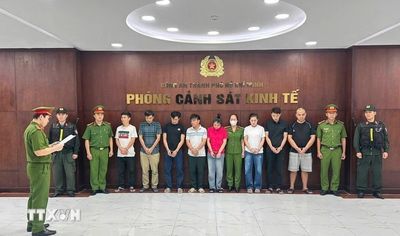 Khởi tố 10 bị can trong đường dây hợp thức hóa động vật hoang dã trái phép