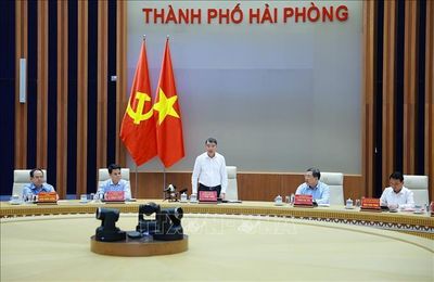 Thủ tướng Lê Minh Hưng làm việc với lãnh đạo 5 địa phương về nhà ở cho thuê