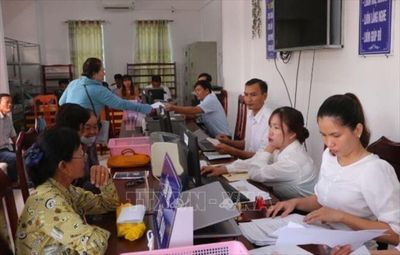 Tinh gọn bộ máy: Đẩy mạnh phân cấp, phân quyền cho địa phương