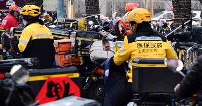 Trung Quốc siết chặt kiểm soát các nền tảng giao đồ ăn trực tuyến