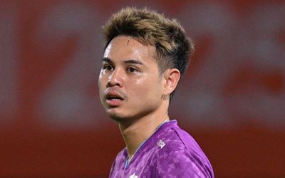 Báo Thái Lan: Theerathon vượt xa Ronaldo