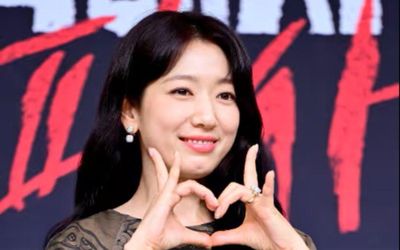 Sắp sinh con thứ hai, Park Shin Hye đã ấn định ngày trở lại