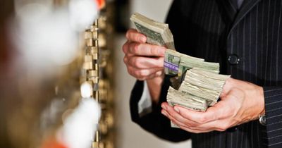 Thực trạng kinh tế Mỹ: Khi dòng tiền luôn chảy về túi người giàu