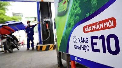 Toàn quốc áp dụng xăng E10: Chủ xe cần lưu ý gì để tránh sự cố?