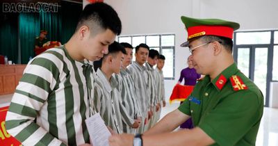 Trại giam Hồng Ca công bố Quyết định đặc xá của Chủ tịch nước đối với 86 phạm nhân