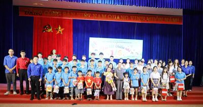 Chương trình vui Tết Thiếu nhi tại Trung tâm Công tác xã hội và Bảo trợ xã hội số 2