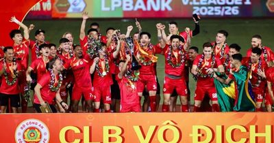 CAHN vô địch V-League 2025/26 san bằng kỷ lục và cơn thịnh nộ của HLV Popov