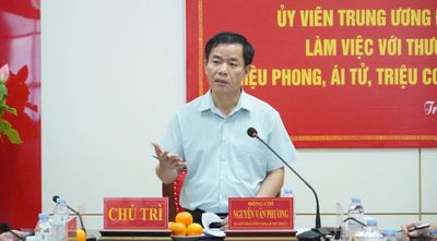 Chú trọng xây dựng nông thôn mới gắn với công tác giảm nghèo, chăm lo tốt đời sống người dân