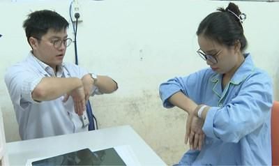 Học Bác từ những điều giản dị