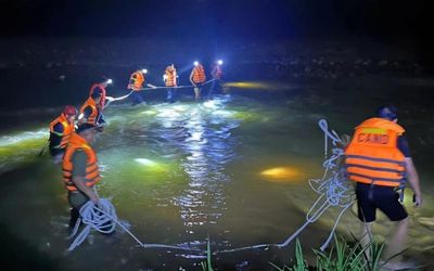 Lào Cai: Tìm thấy thi thể hai anh em đuối nước tại suối Thia sau hơn 9 giờ tìm kiếm