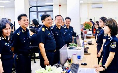 Cục trưởng Cục Hải quan Nguyễn Văn Thọ kiểm tra thực tế mô hình thông quan tập trung tại Hải Phòng