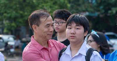 Hà Nội: Thí sinh bắt đầu giành suất thi vào lớp 10 chuyên