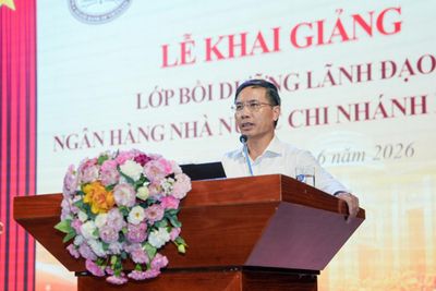 Khai giảng Lớp bồi dưỡng Lãnh đạo Ngân hàng Nhà nước chi nhánh khu vực