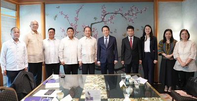 Bộ trưởng Lương Tam Quang gặp song phương Cố vấn Hội đồng An ninh quốc gia Philippines