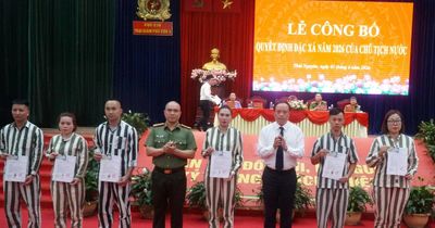 Trại giam Phú Sơn 4 công bố Quyết định đặc xá của Chủ tịch nước đối với 223 phạm nhân