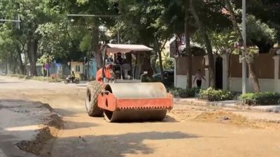 Hà Nội: Nhiều tuyến phố được dỡ rào chắn thi công chống úng ngập
