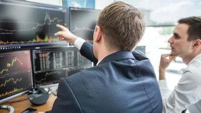 Khối ngoại bán ròng mạnh gần 20.000 tỷ trong tháng 5