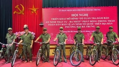 Phường Hai Bà Trưng ra mắt 'Tổ tuần tra bảo đảm ANTT - Ba Nhất'