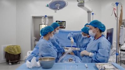 Kết nối y học và lòng nhân ái vì trẻ em